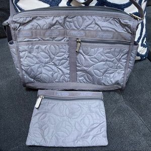 Deluxe Shoulder Satchel LeSportsac crossbody EUC like new!